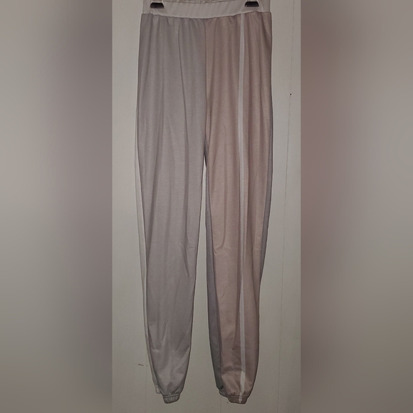 Drawstring Cute 2 piece Set - Picture 5 of 6